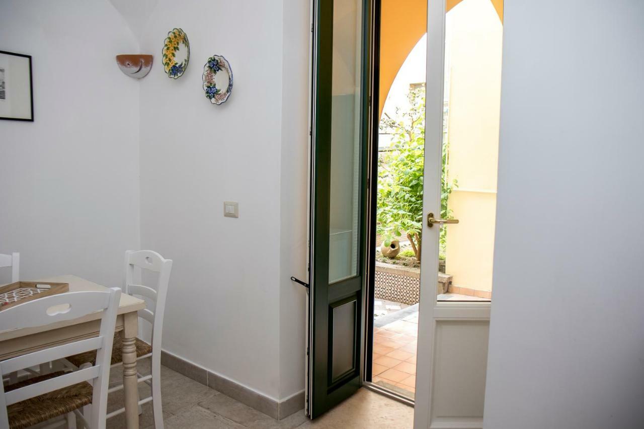 Casetta Fuoro Guest House Sorrento Esterno foto